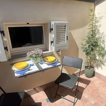 Il Loggiato Del Corso *